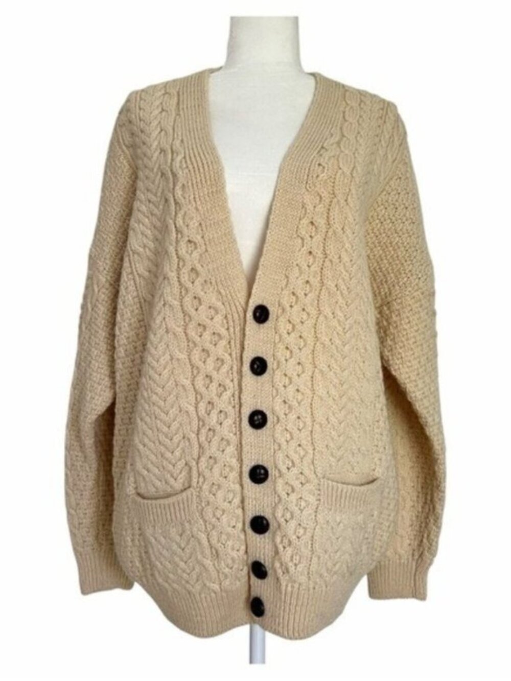 Carraig Donn Vintage Wool Cable Knit Cardigan